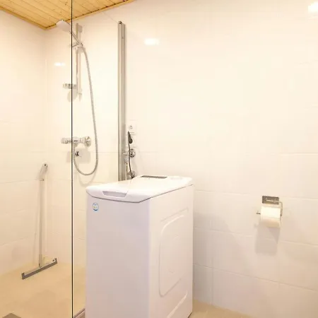 Convenient For 4 With Sauna